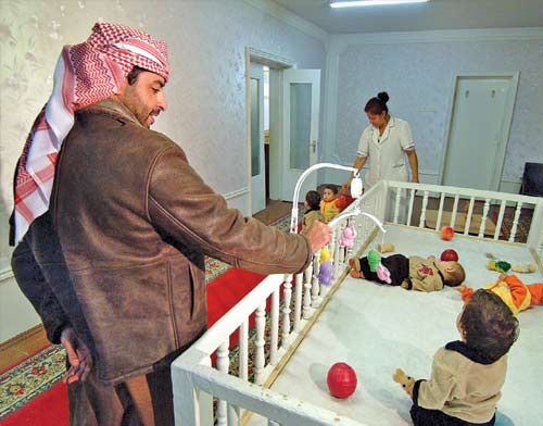 (( الشيخ أح ـمد بـٍـٍن زايـٍـٍـٍد آل نهيـٍـٍـٍـٍآأن رح ـمه الله بالصور )) 9-4