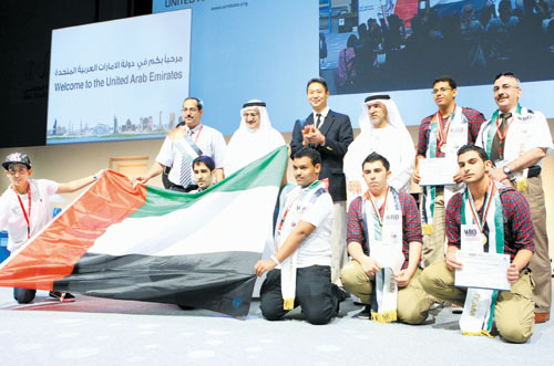 الفرق الإماراتية تحوز معظم جوائز مسابقة المدينة الخضراء في أولمبياد الروبوت