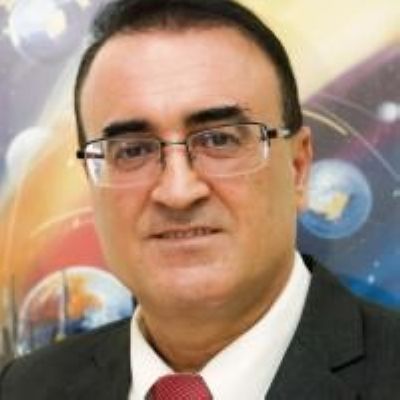 نضال أبوزكي