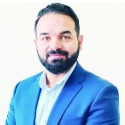 موهيت بيكتور