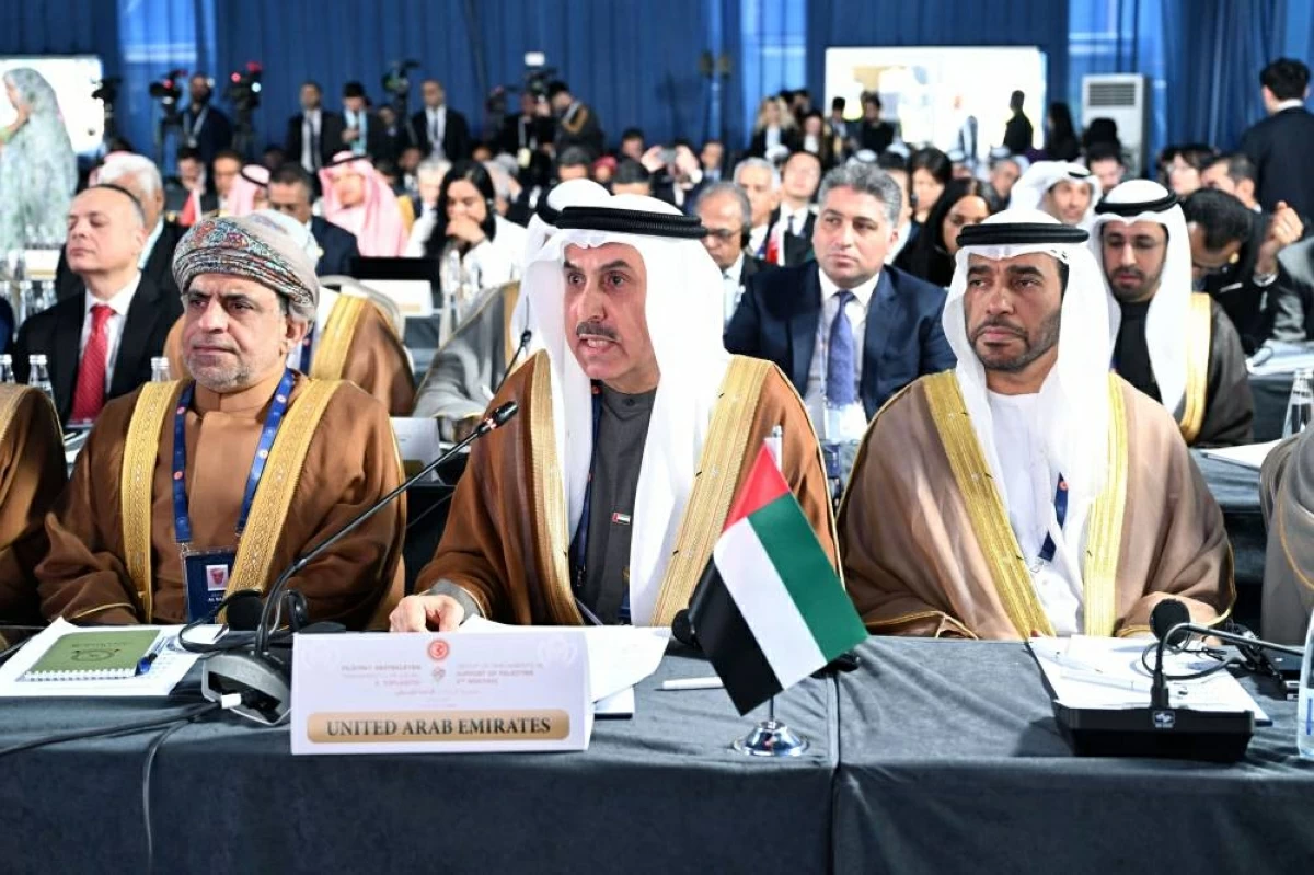 غباش: موقفنا دعم حق الفلسطينيين والسلام العادل