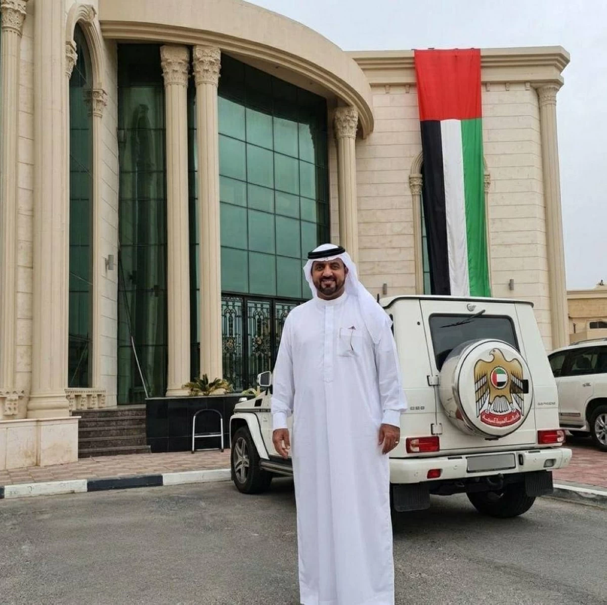 مواطنون: كلنا تحت راية واحدة تجسد التلاحم والعزة