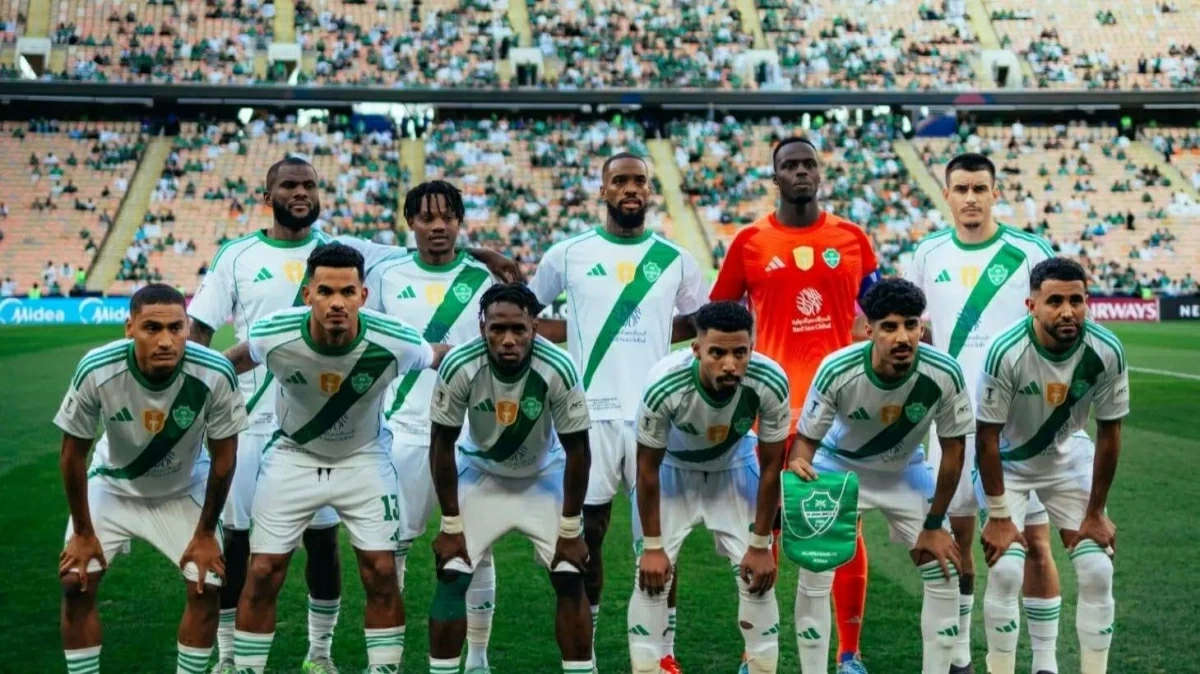 مشاهدة الأهلي السعودي وفيسيل كوبي في نصف نهائي أبطال آسيا.. الموعد والقنوات الناقلة