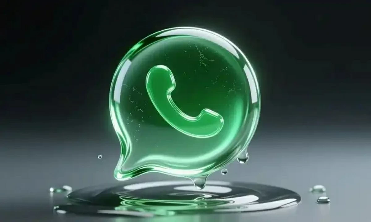 تحديث واجهة واتساب يعتمد تصميم «Liquid Glass»