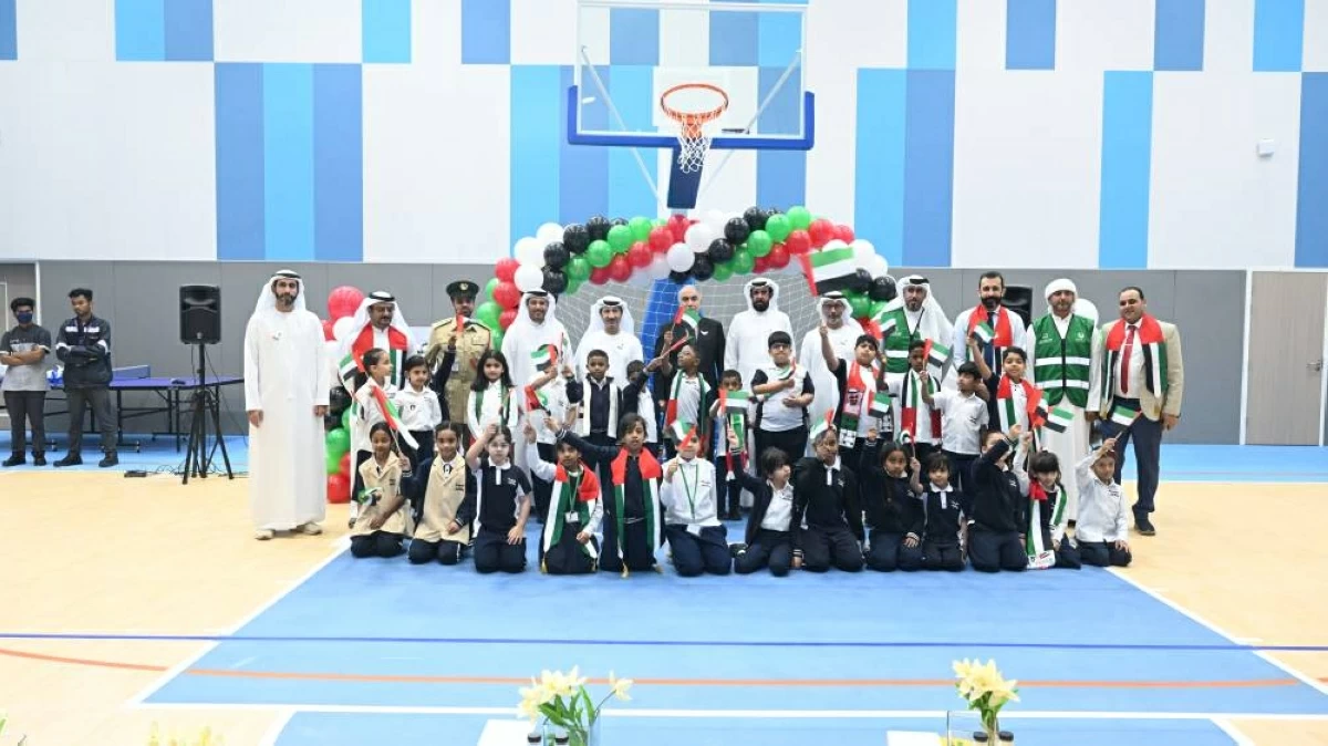 إدارات الشرطة تؤمن الحركة المرورية قرب المدارس في الدولة