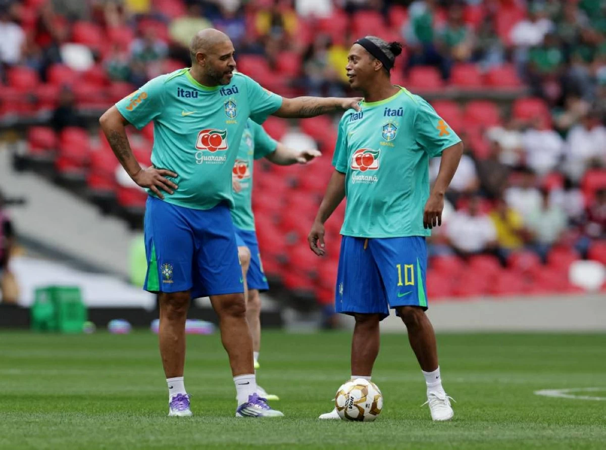 كرش أدريانو واضح 