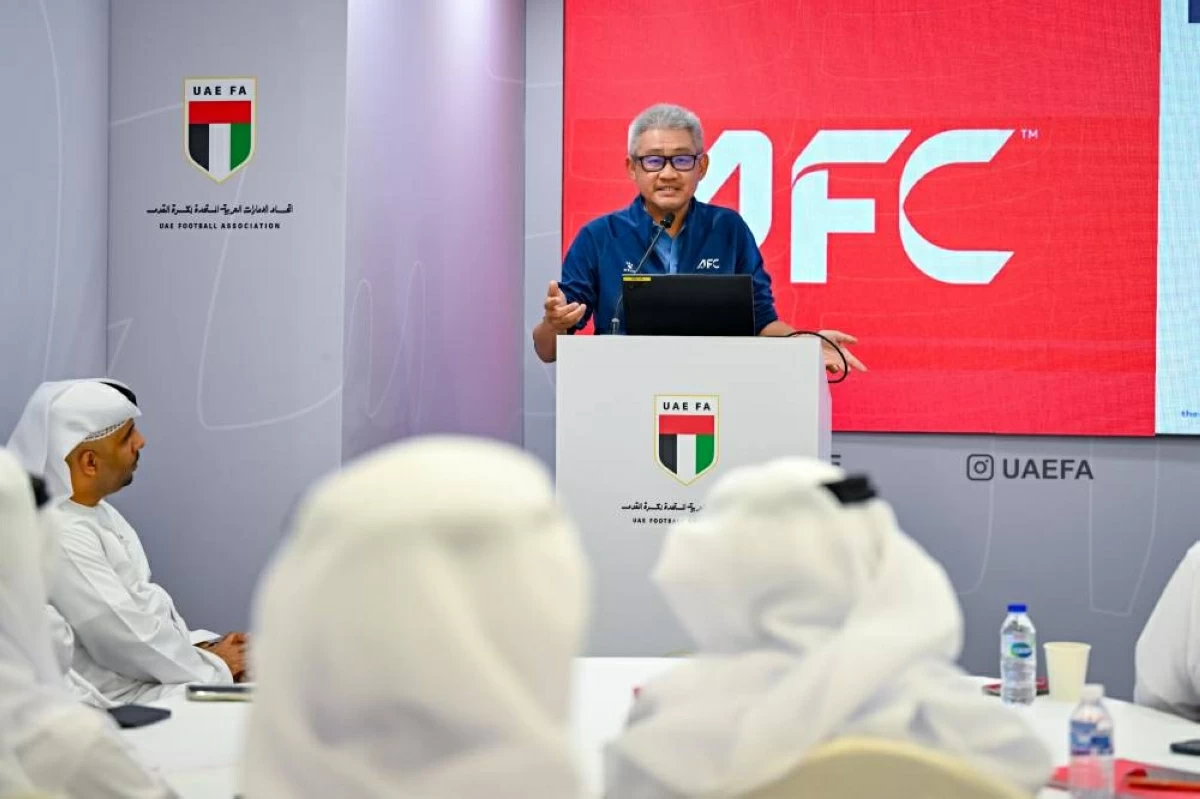 اتحاد الكرة يُنظم ورشة عمل مراقبي المباريات بالتعاون مع «الآسيوي»