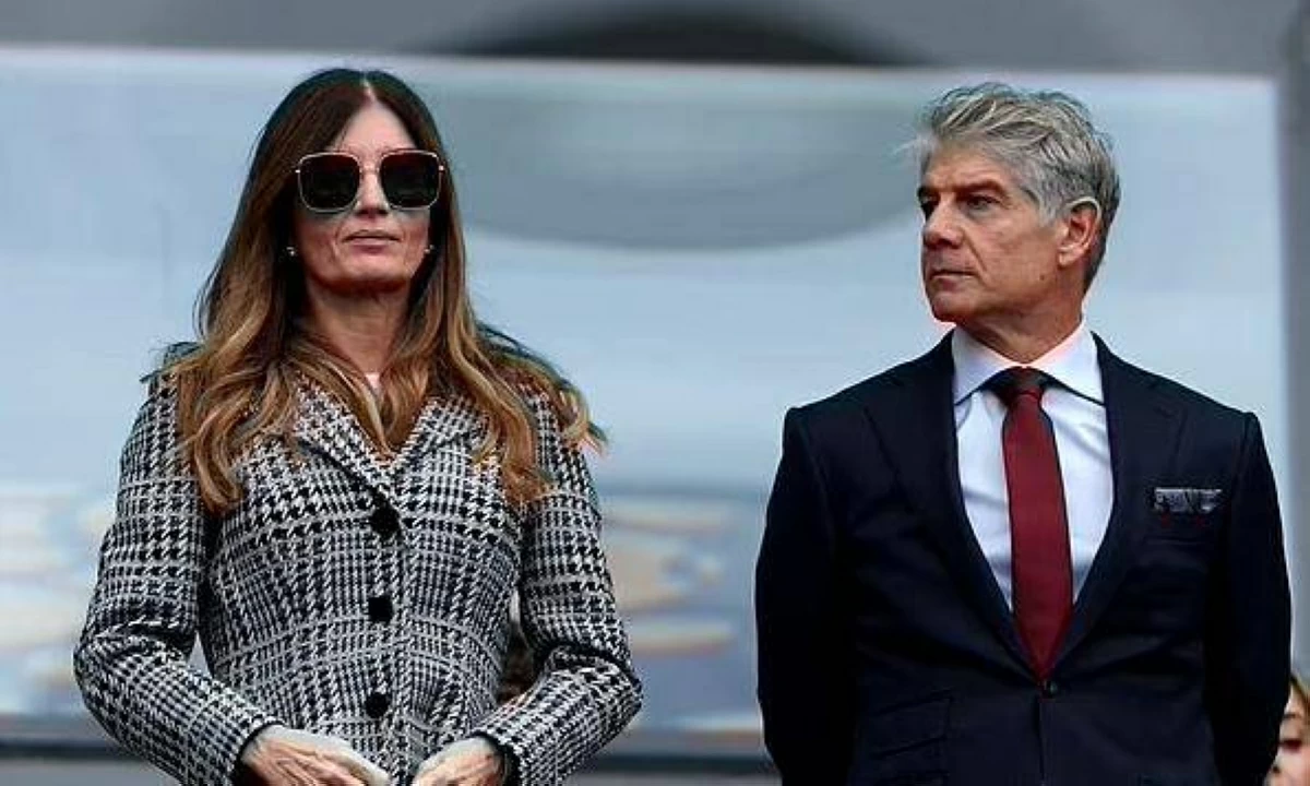 نائبة رئيس وست هام تستقيل وسط معركة البقاء في الدوري الإنجليزي