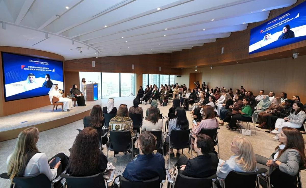 جانب من الجلسة الحوارية