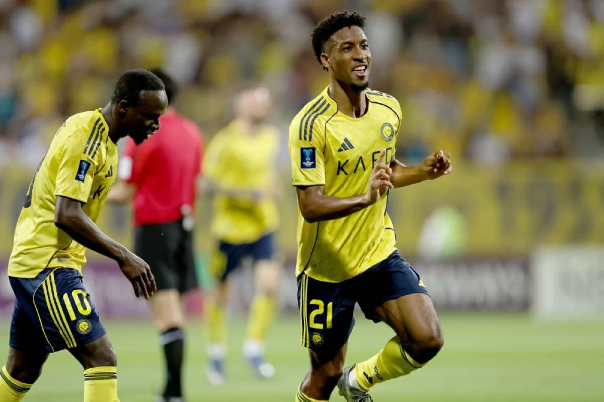 احتفالية كومان مع ساديو ماني ( تصوير: هيثم الخاتم)