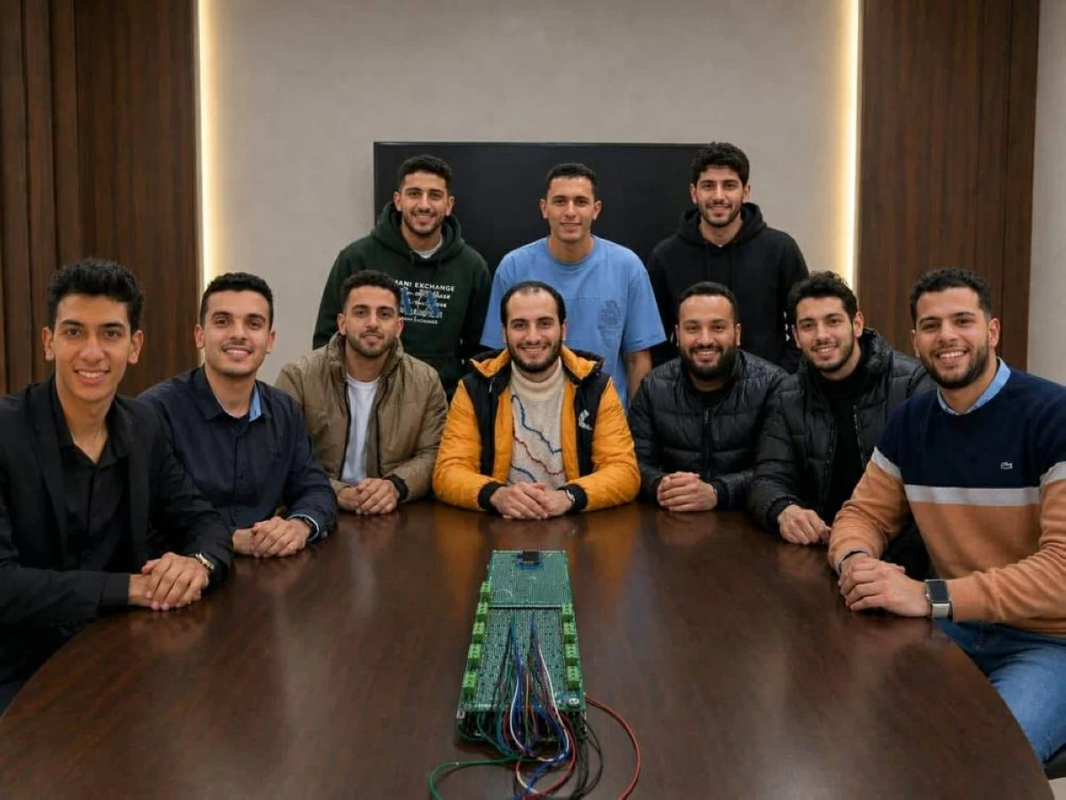 طلاب مصريون ضمن أفضل 15 فريقاً بـ «هاكاثون» عالمي للالكترونيات