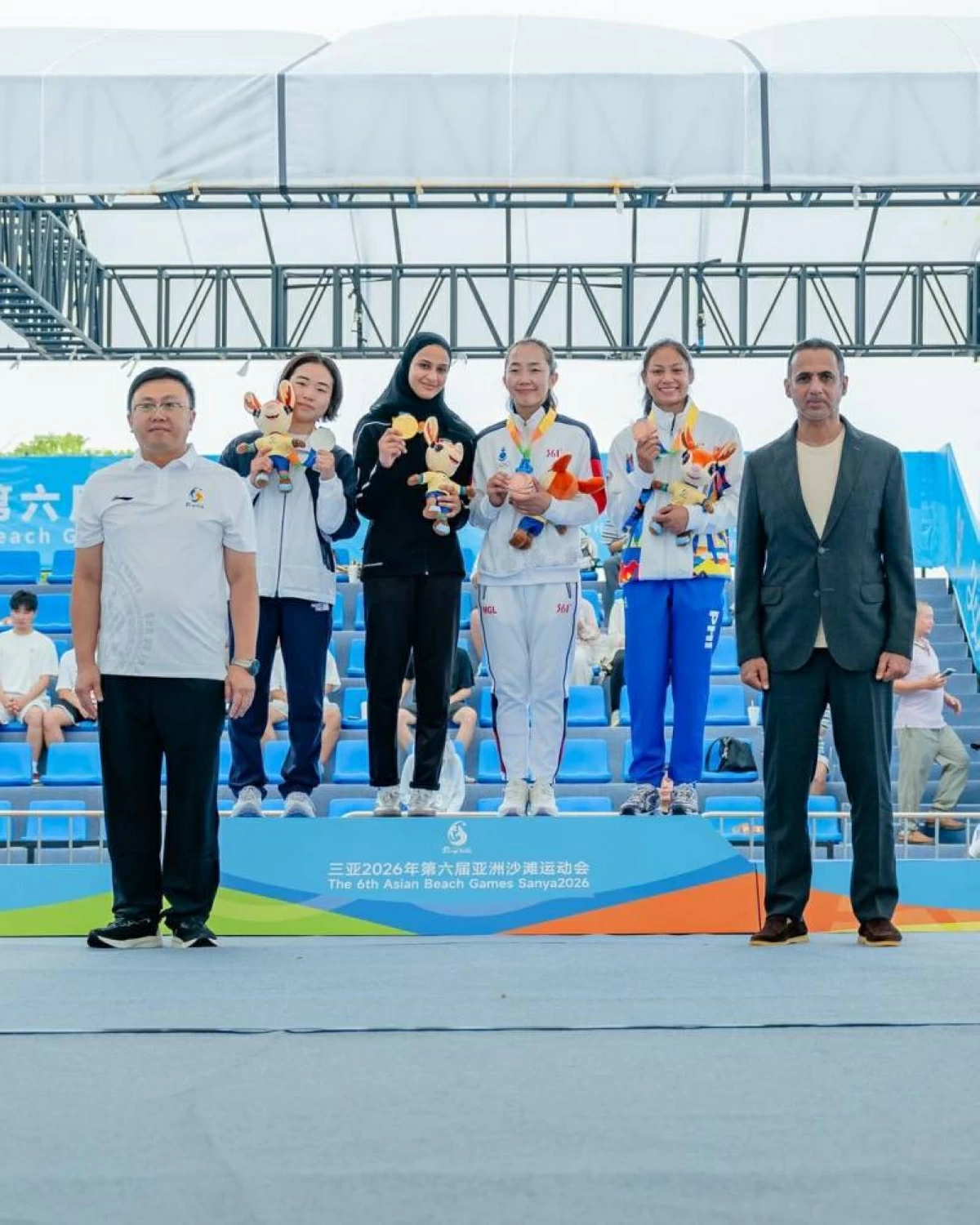 خلال تتويج الفائزات