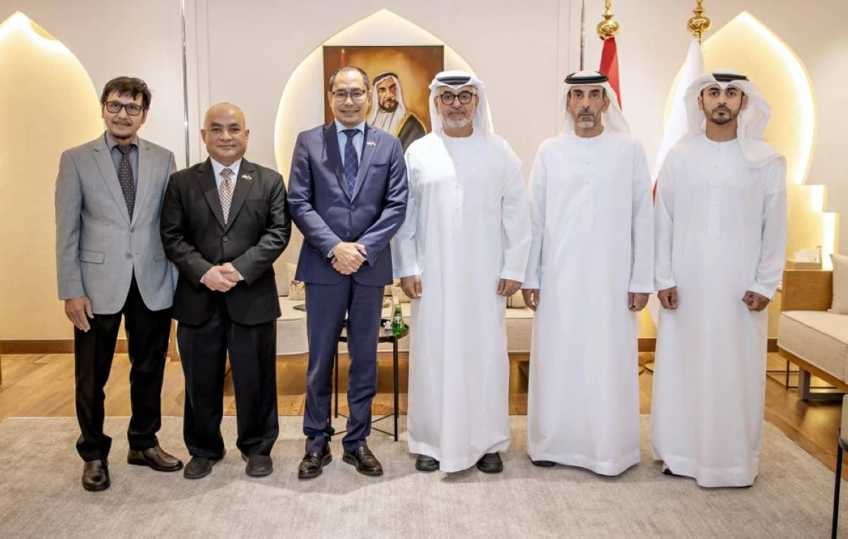 السفير الإندونيسي يشيد بالمواقف الإماراتية تجاه بلاده