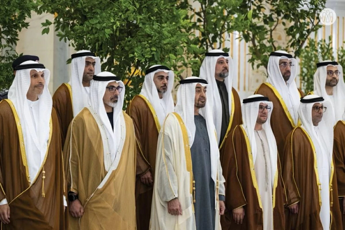 أمام محمد بن زايد.. أعضاء «تنفيذي أبوظبي» الجدد يؤدون اليمين القانونية