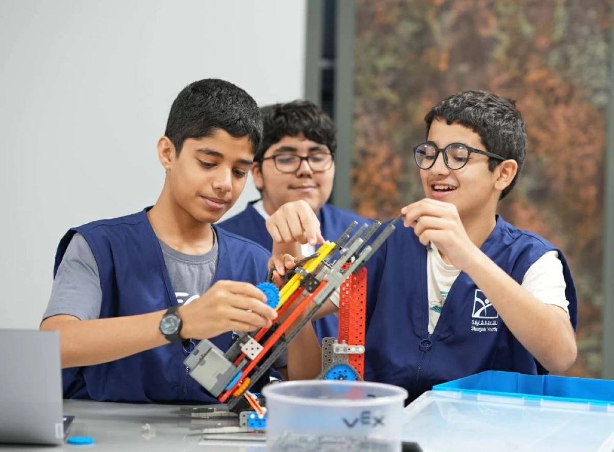«ربيع الناشئة».. تجارب مبتكرة ومنافسات تنمي المهارات
