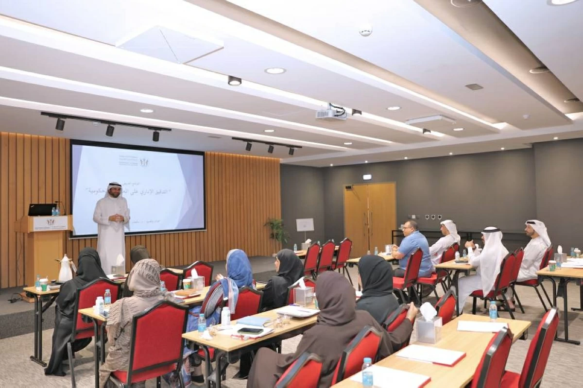 «أشغال الشارقة» تناقش تطوير التدقيق الإداري للمعاملات الحكومية
