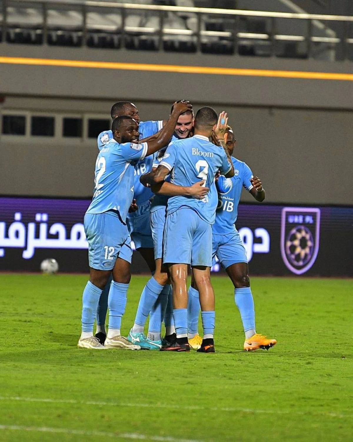  فرحة لاعبي بني ياس