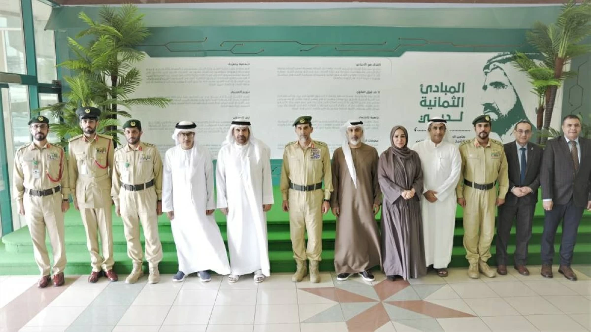 شرطة دبي و«محمد بن راشد للمعرفة» تبحثان تعزيز التعاون
