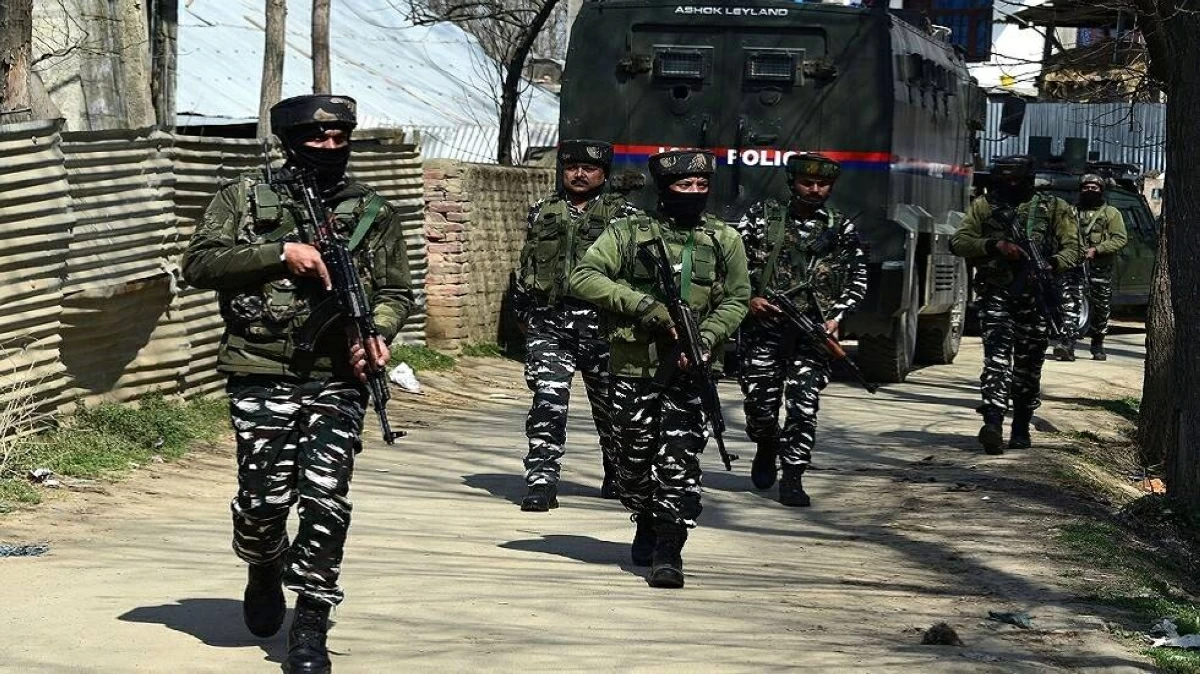 استسلام 47 متمرداً ماوياً في الهند