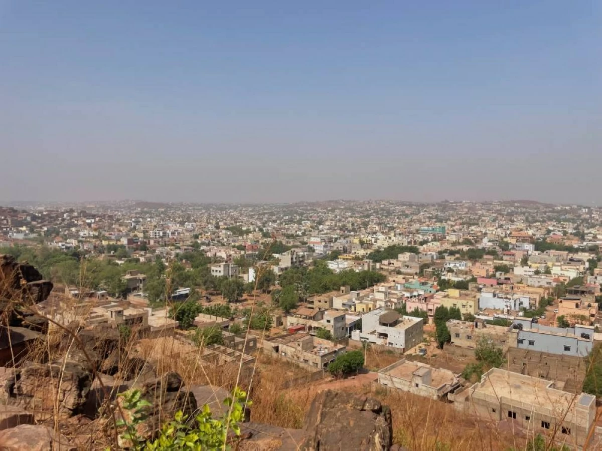 هجمات متزامنة تهز مدناً مالية والجيش يعلن السيطرة