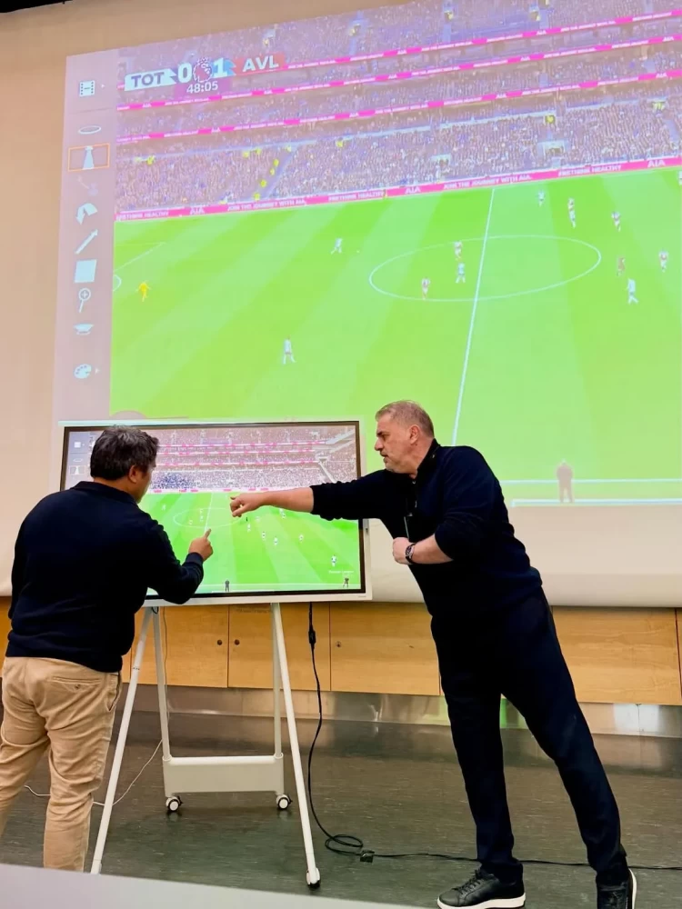 بوستيكوغلو يشرح التكتيك