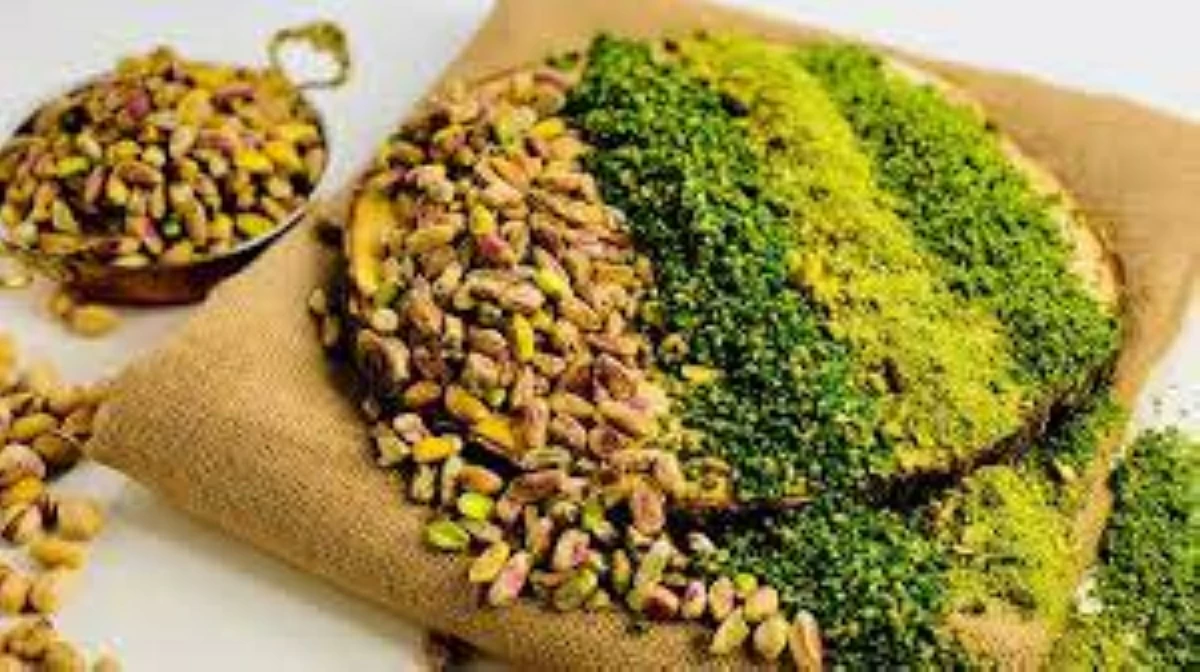 فستق تحت الحصار