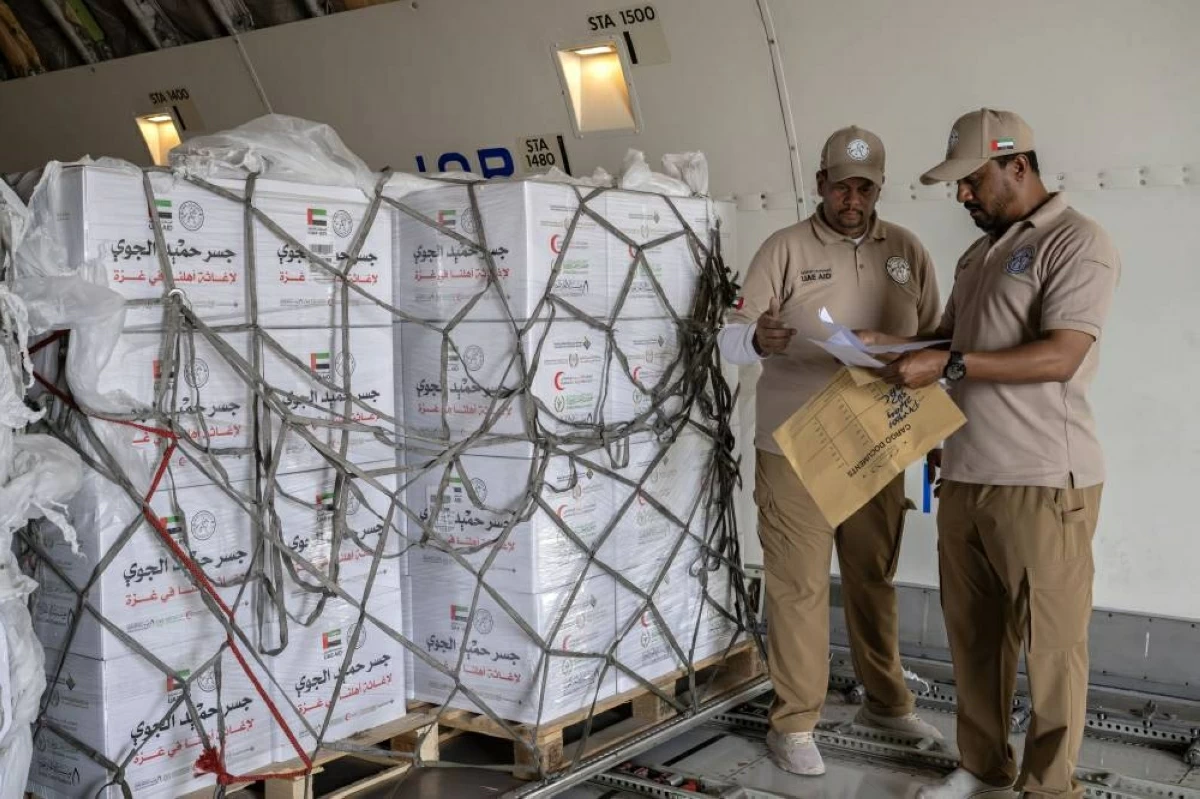 وصول طائرة إماراتية جديدة إلى العريش محمّلة بـ100 طن مساعدات لغزة