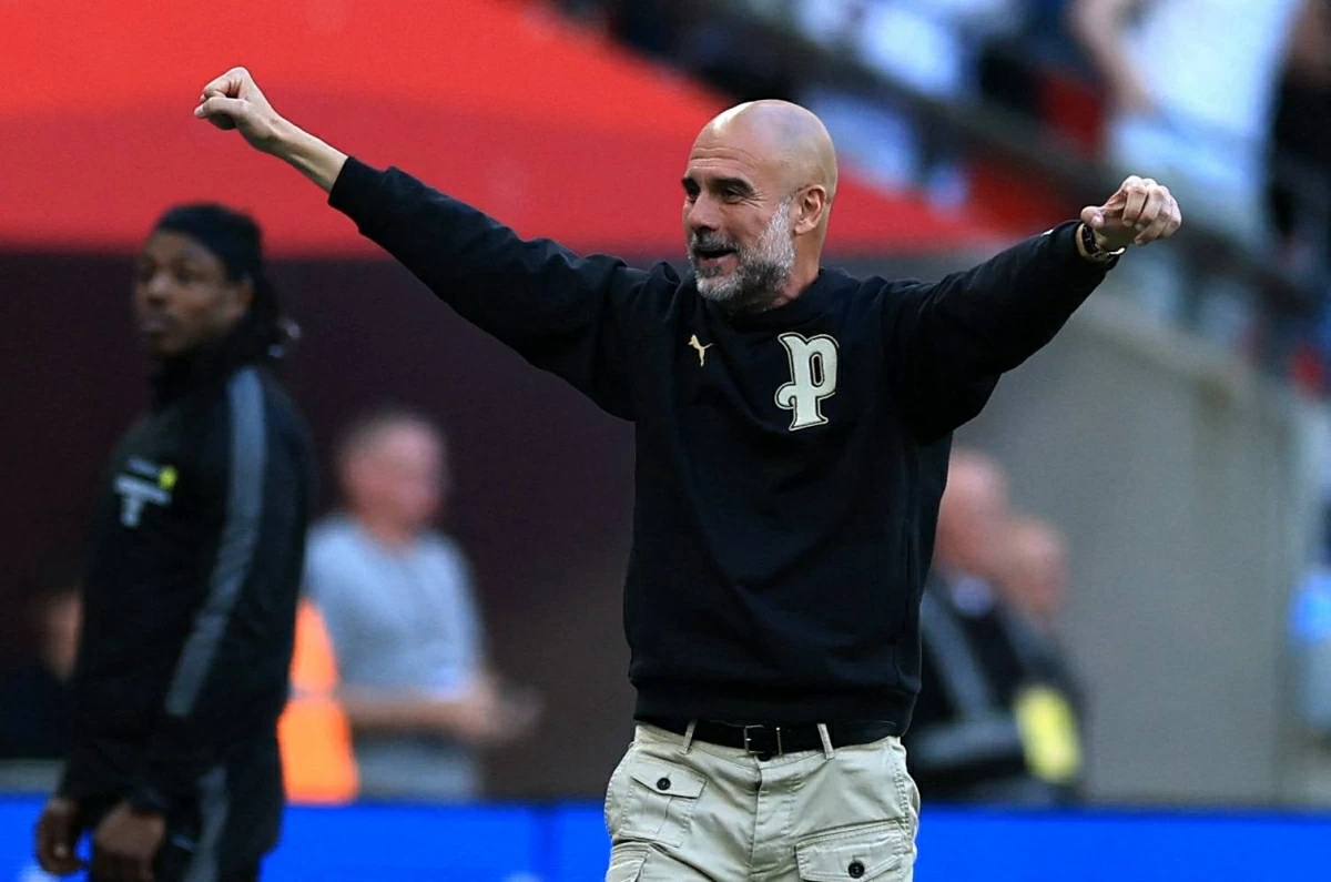 غوارديولا يحتفل