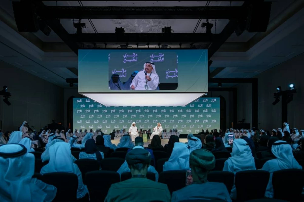 حبيب الملا: دول الخليج تمتلك آليات قانونية لحماية «هرمز»