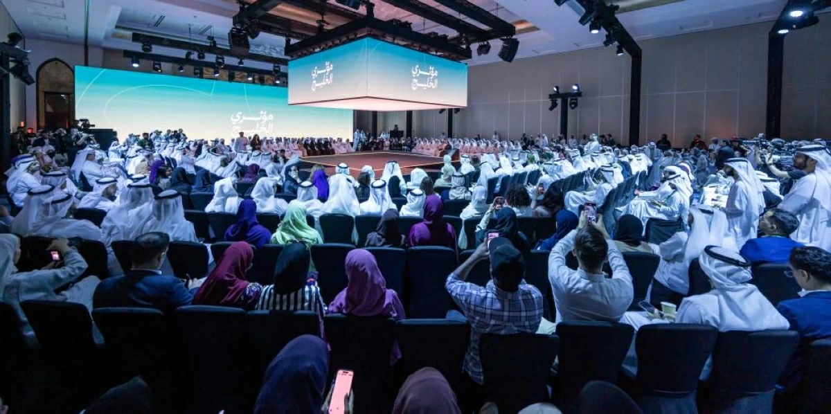العطر: إيصال صوت الخليج وروايته للعالم ضرورة ملحة