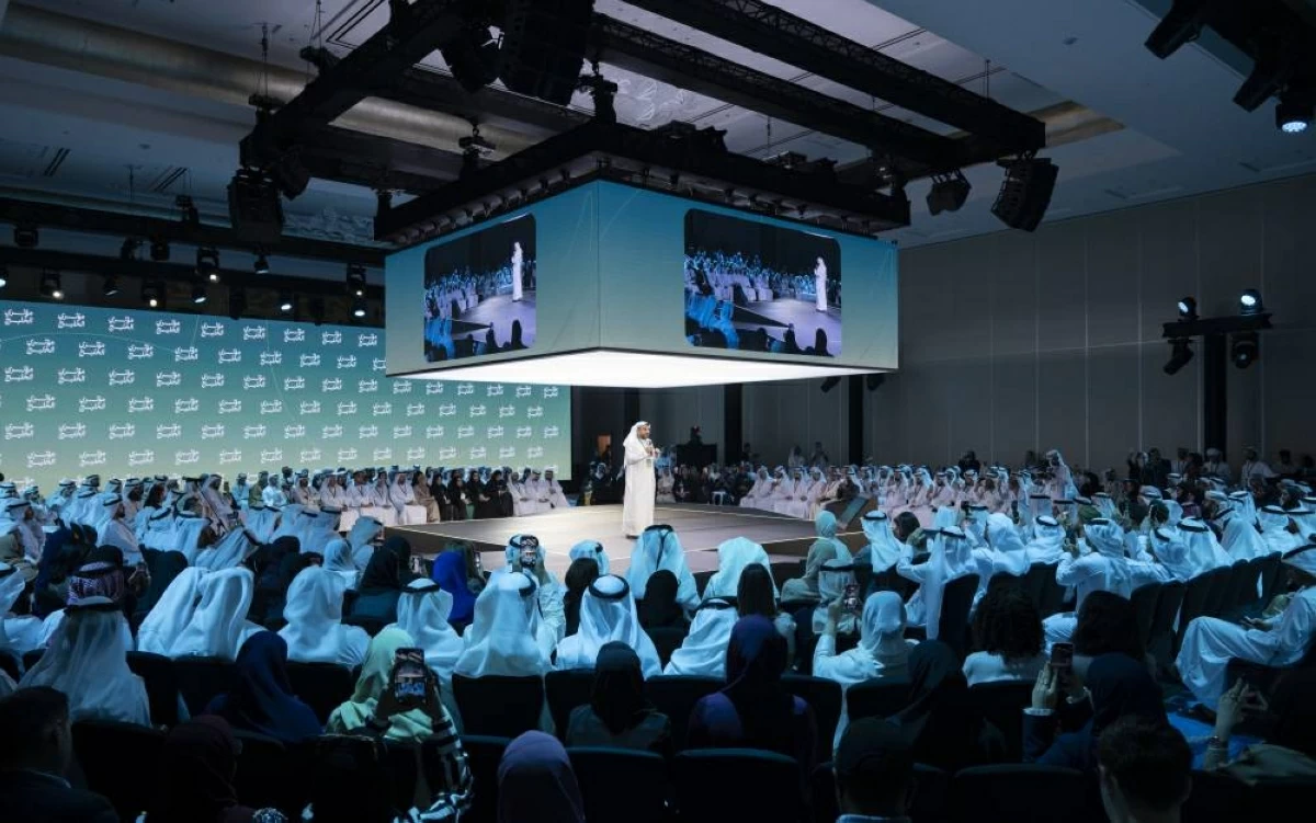 العطر: إيصال صوت الخليج وروايته للعالم ضرورة ملحة