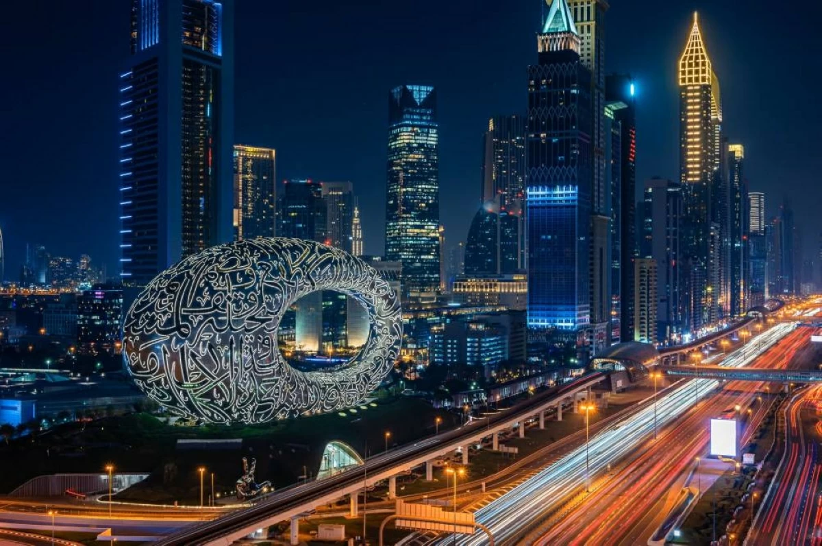دبي تطلق «إطار تكامل الذكاء الاصطناعي» في الجهات الحكومية