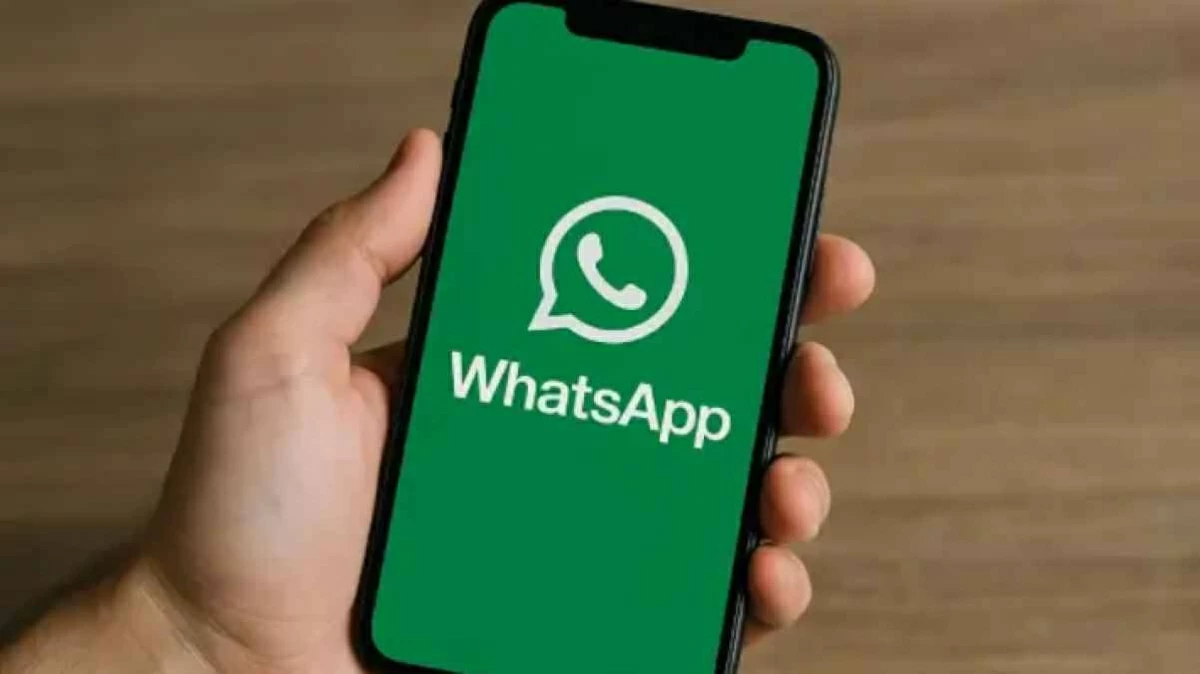 «واتساب» يدمج «القنوات» في قائمة المحادثات