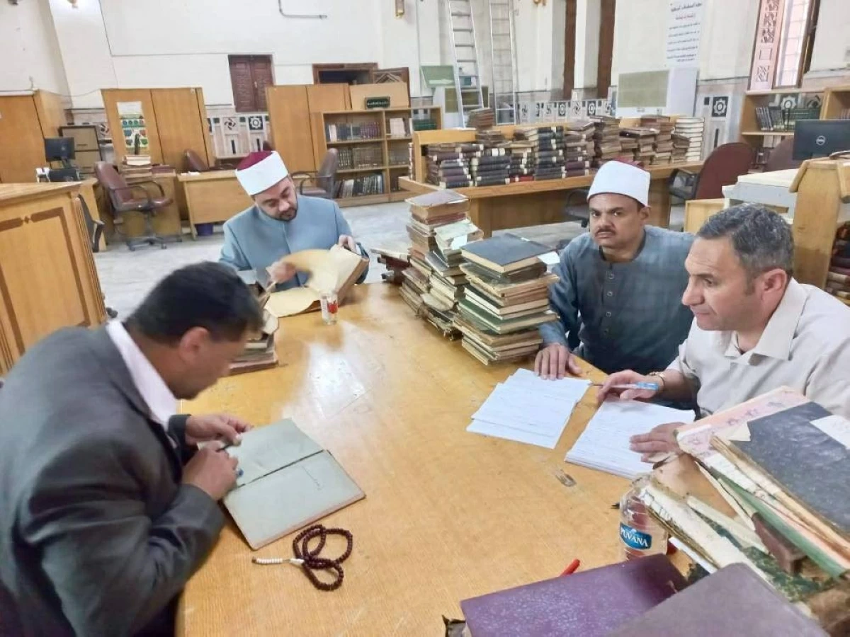 الأوقاف المصرية ترقمن 9000 مخطوط وكتاب نادر