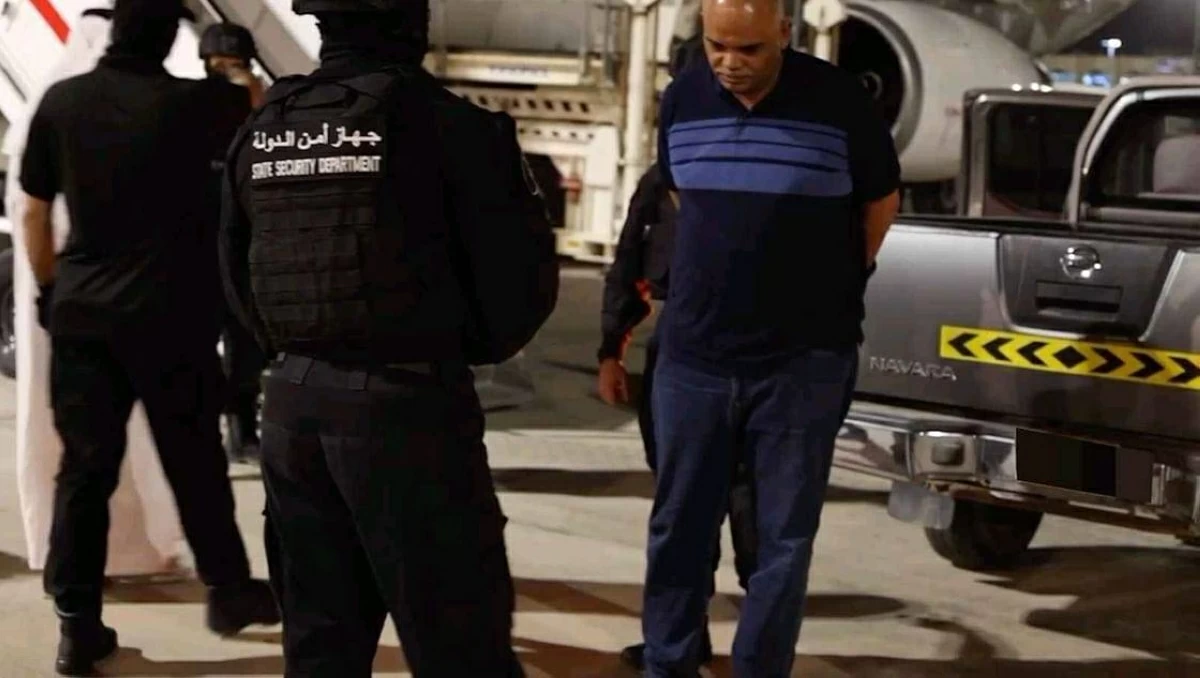 عاجل | هكذا أسقطت الإمارات شبكة تضم 19 متهماً في عتاد عسكري لبوتسودان #صحيفة_الخليج 