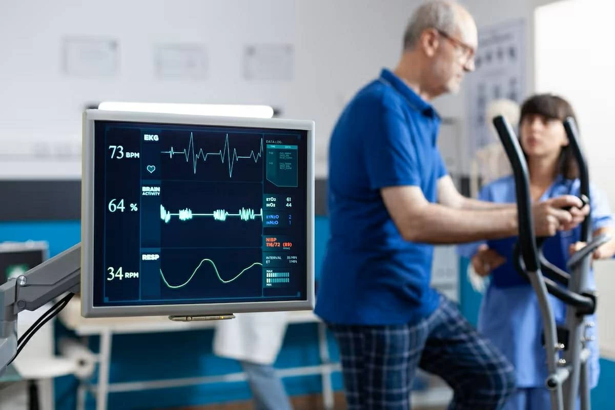 
علاجات متطورة وإعادة تأهيل تقلص خطر الوفاة بعد الجلطة القلبية