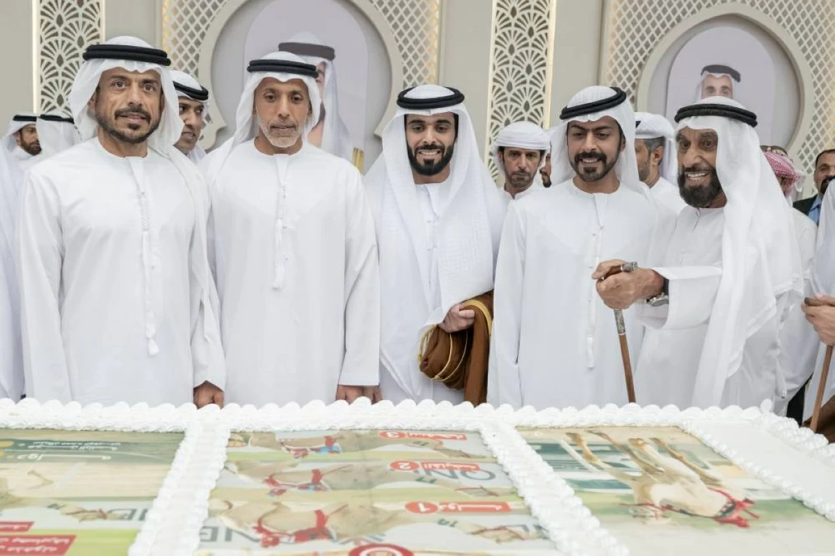 الشيوخ يحضرون حفل أفراح الكتبي