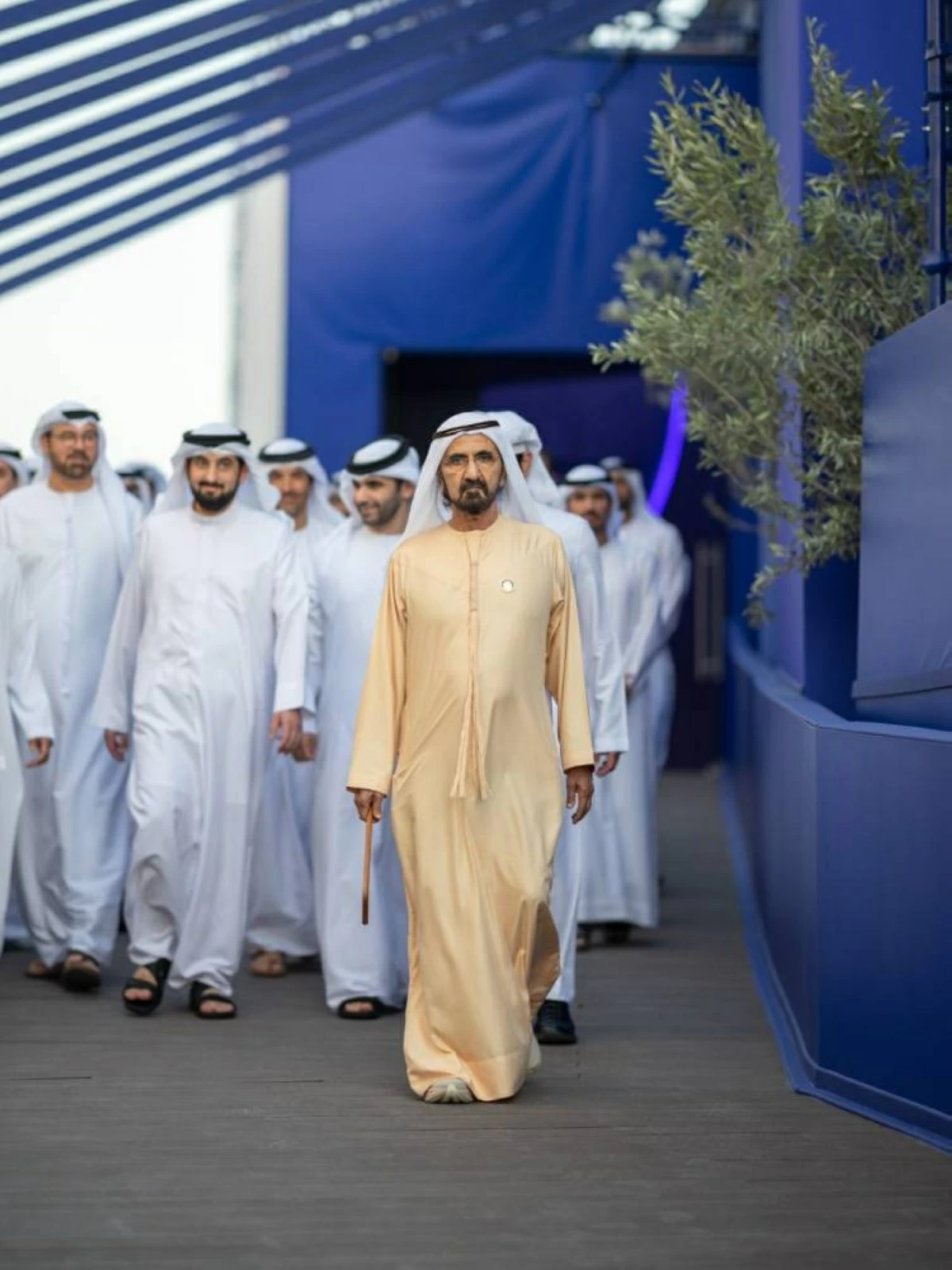 محمد بن راشد يدشن أعمال الخط الأزرق لمترو دبي