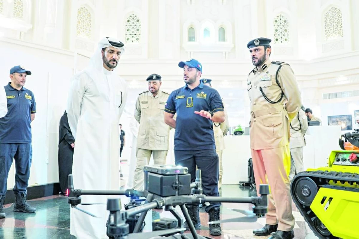 سلطان بن أحمد يفتتح معرض حماة الوطن في جامعة الشارقة
