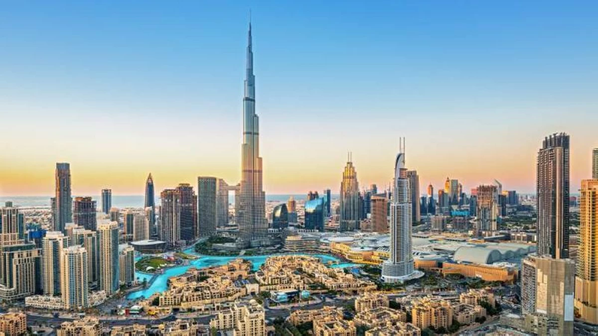 الصيف و«عطلة الأضحى» يشعلان أسعار فنادق دبي