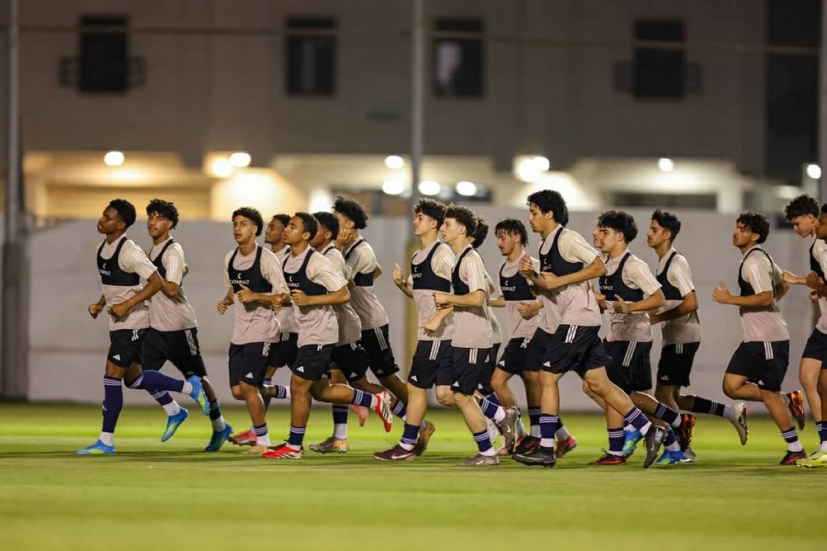 من تدريبات منتخب الإمارات للناشئين