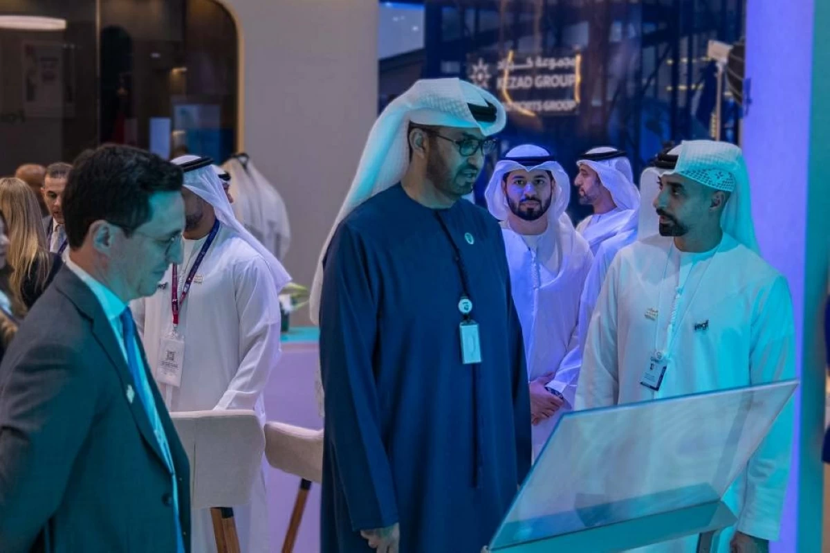 «الإمارات للنمو» يوقع اتفاقية استراتيجية مع «الصناعة» لتعزيز المرونة