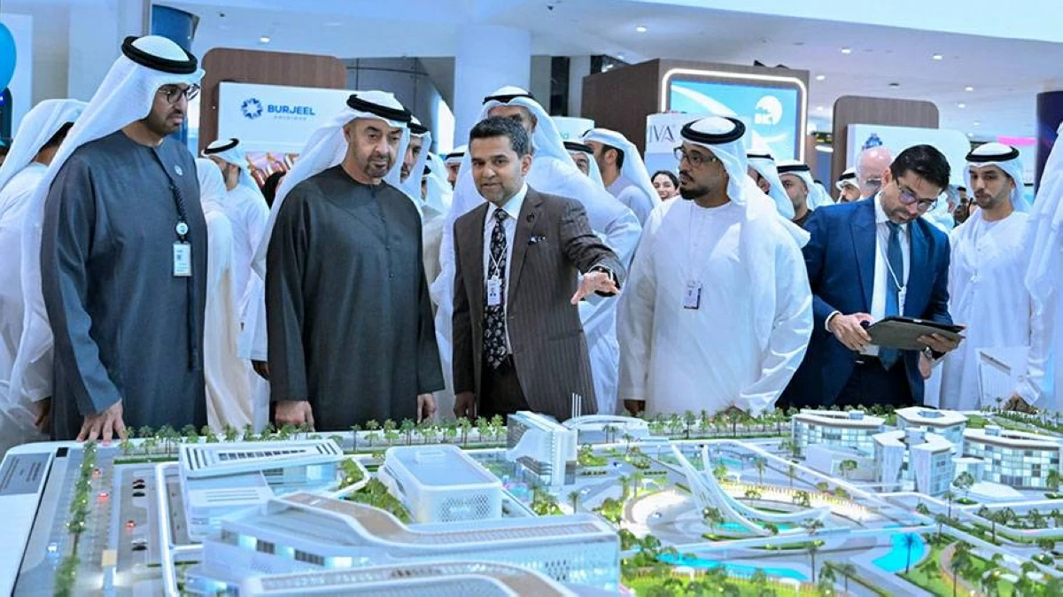صاحب السمو الشيخ محمد بن زايد آل نهيان يطلع على مستقبل مدينة برجيل الطبية خلال فعاليات معرض 'اصنع في الإمارات 2026'