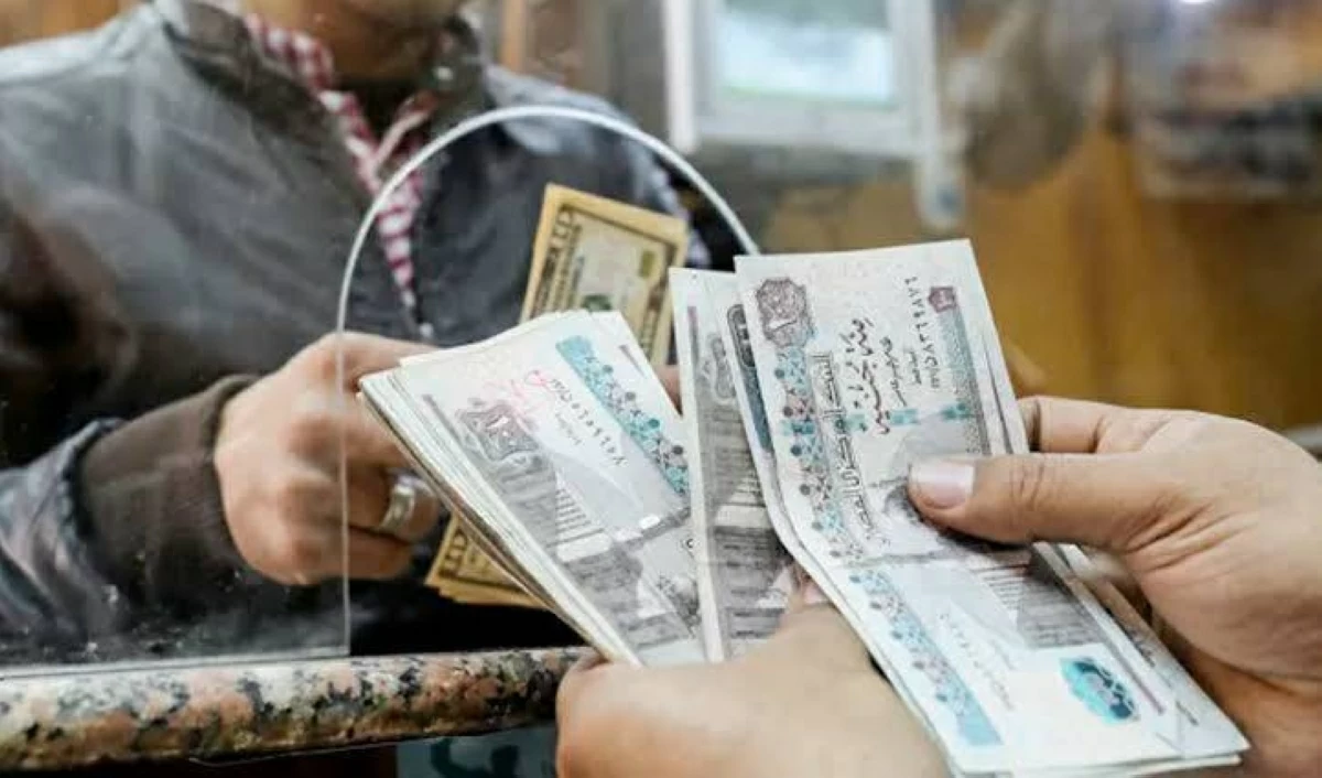 تراجع مفاجئ للدولار في مصر..ماذا يحدث للجنيه؟