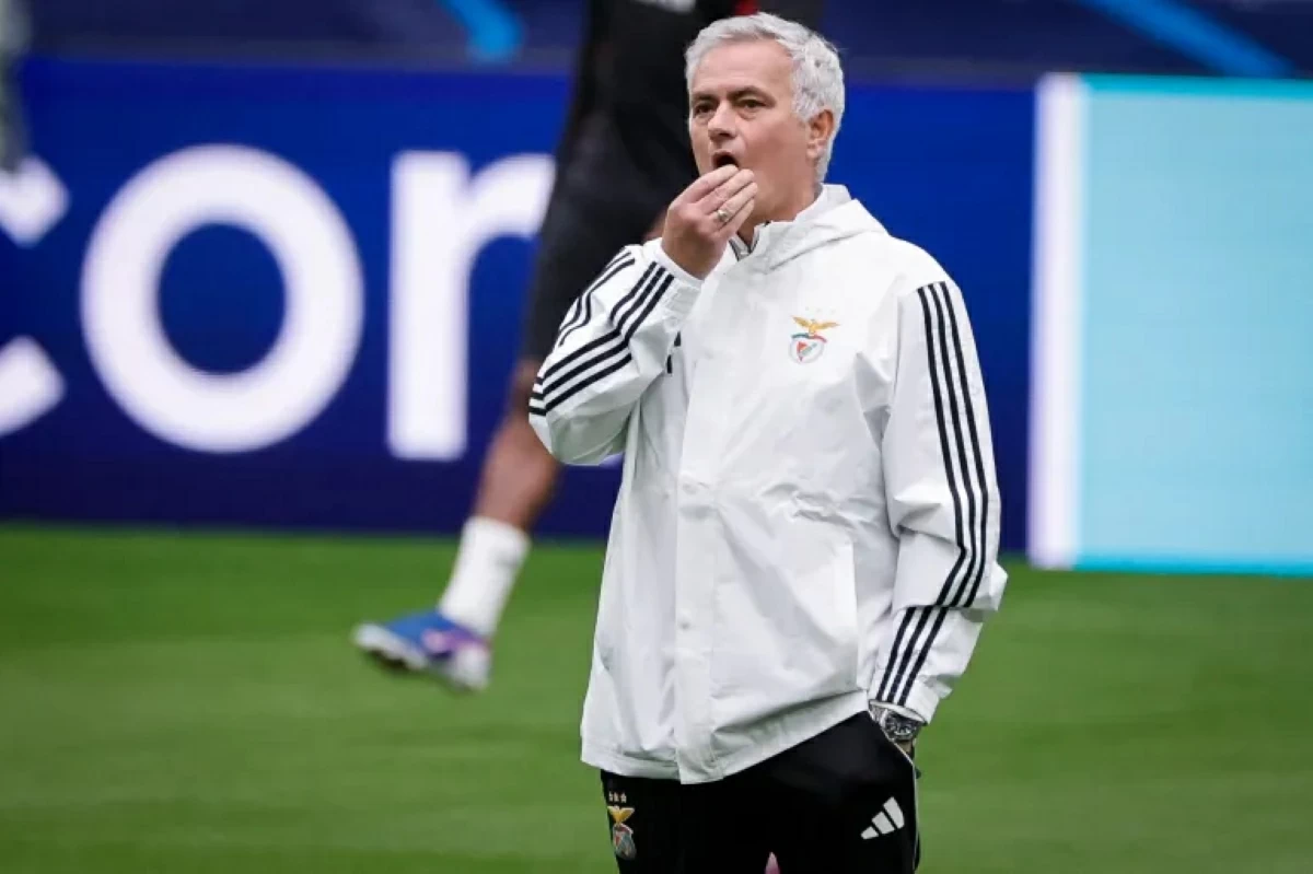 «الخيار الأنسب».. مورينيو يقترب من العودة إلى ريال مدريد