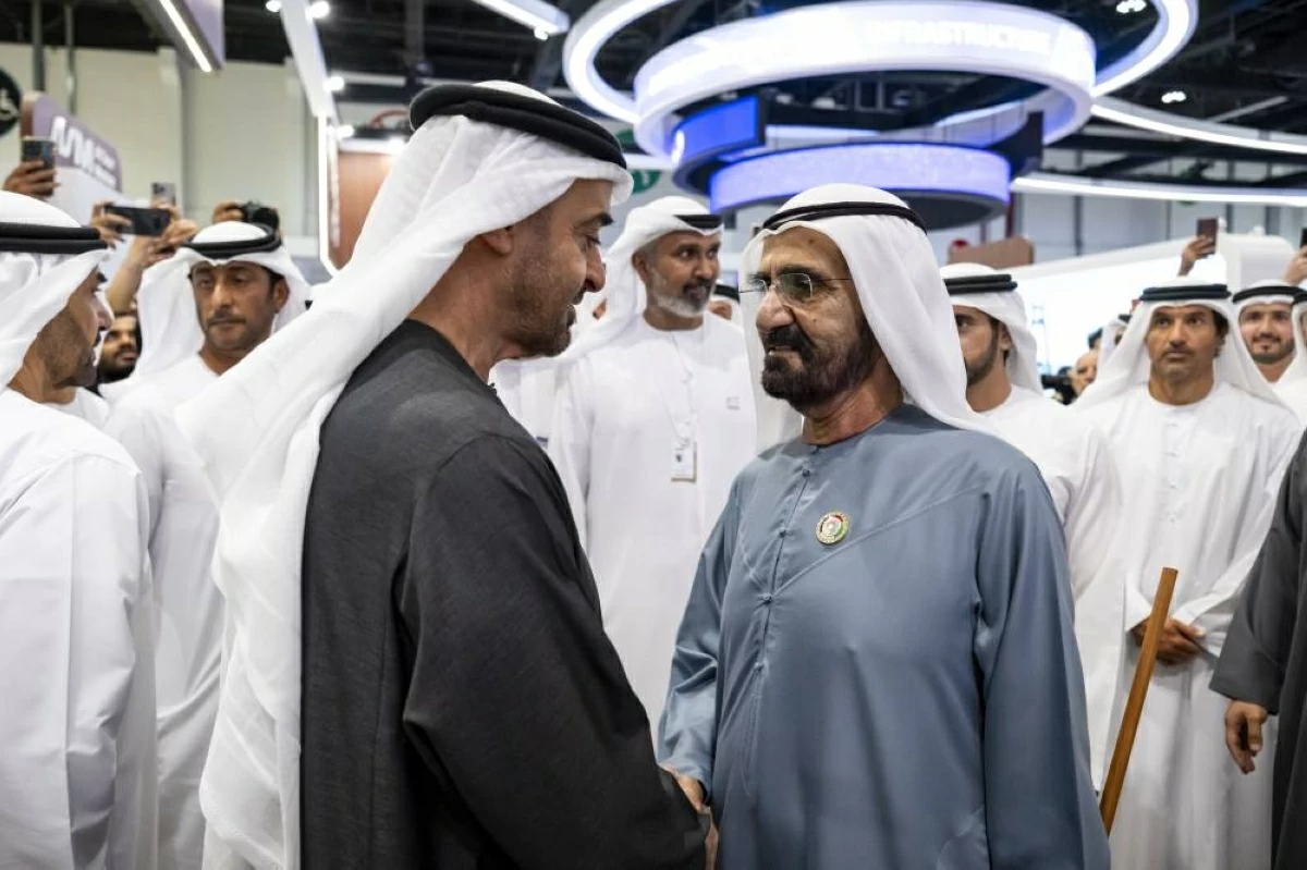 محمد بن زايد ومحمد بن راشد في «اصنع في الإمارات»