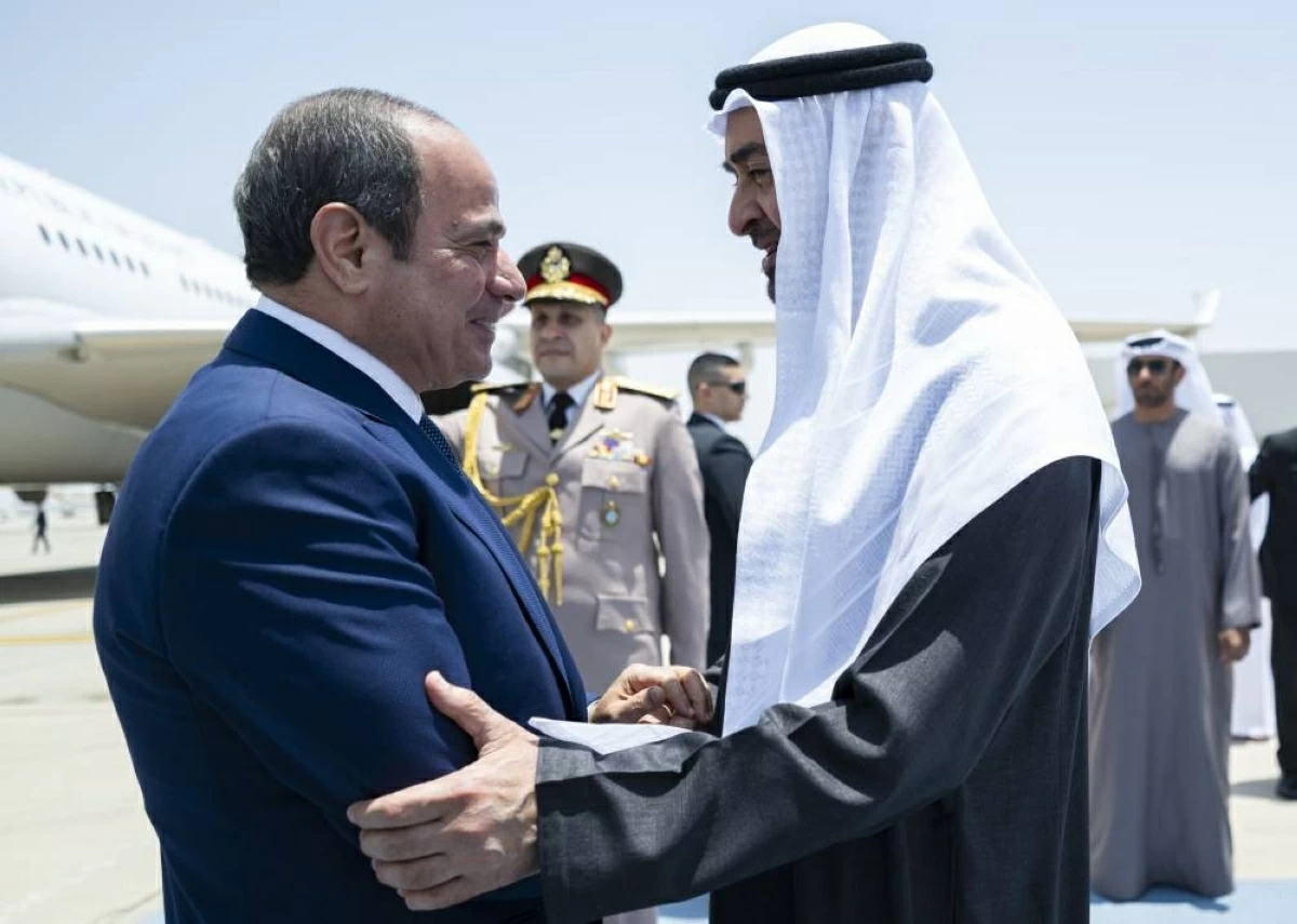 خلال لقائه محمد بن زايد.. السيسي يدين الاعتداءات الإيرانية الإرهابية (فيديو)