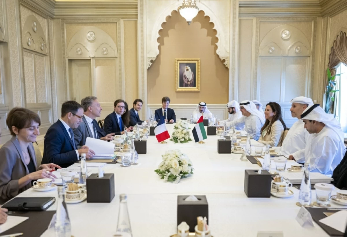 الحوار الاستراتيجي الإماراتي الفرنسي: التزام متبادل بالأولويات المشتركة