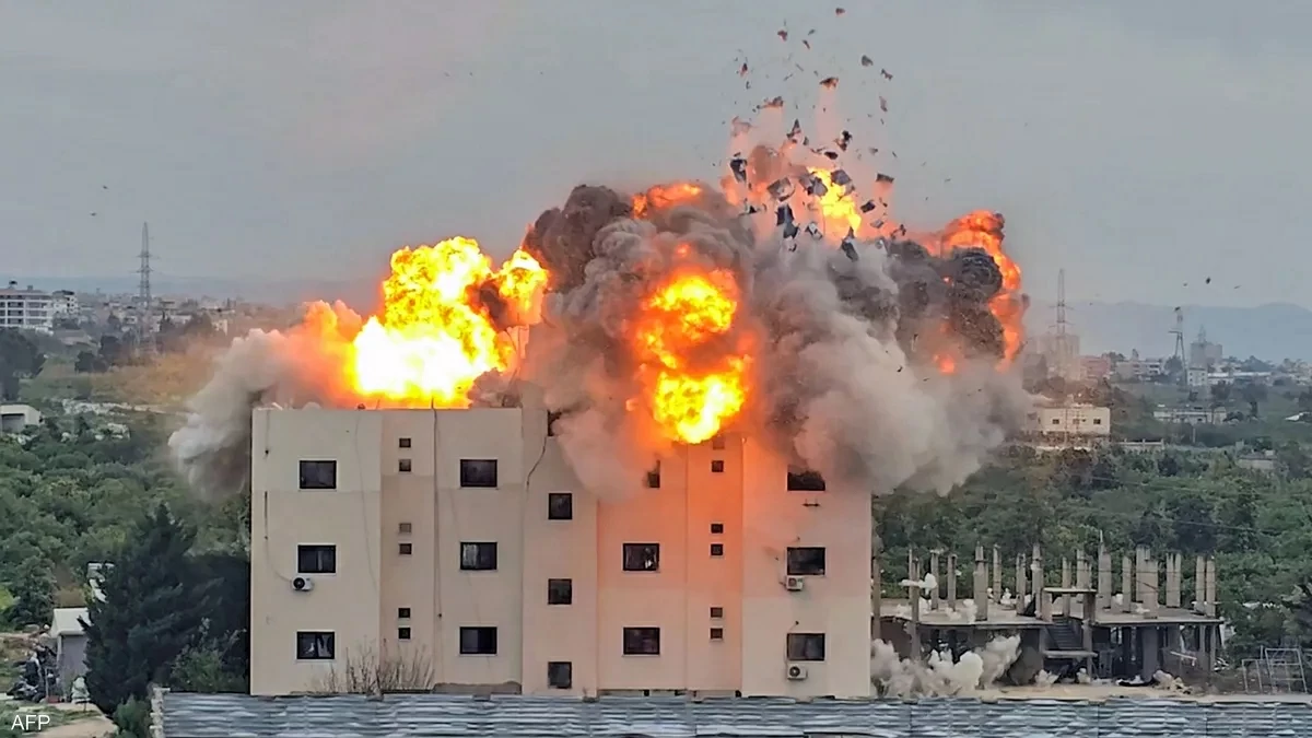 غارة إسرائيلية تقتل مسعفاً في جنوب لبنان