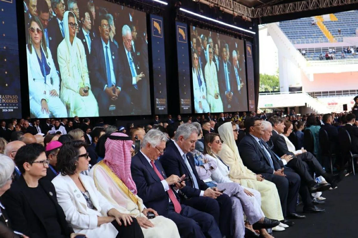 نيابةً عن محمد بن زايد.. نورة الكعبي تحضر مراسم تنصيب رئيسة كوستاريكا